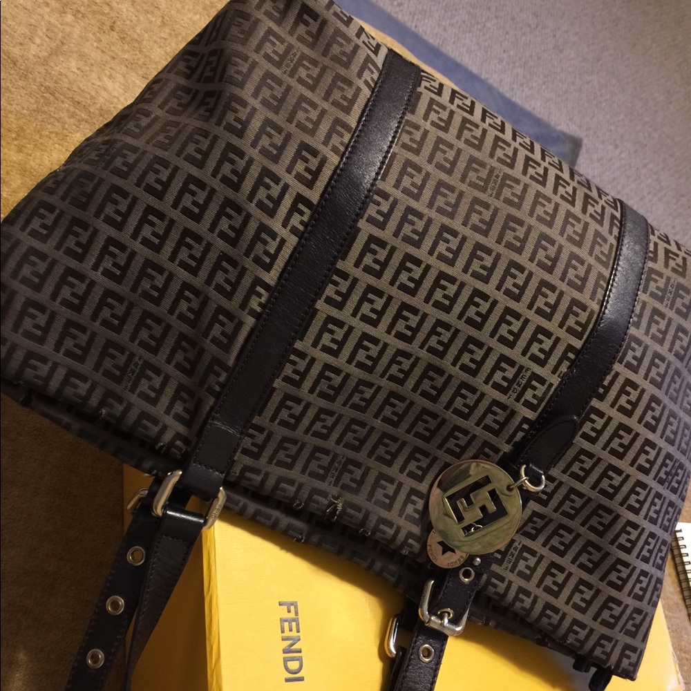 FENDI bag