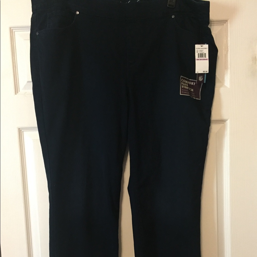 Gloria Vanderbilt jeans