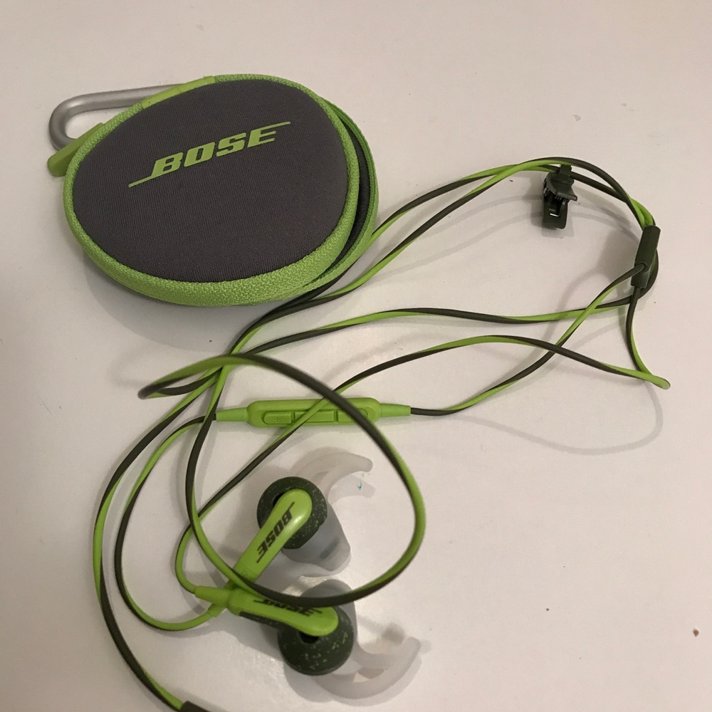 Bose sports earphone