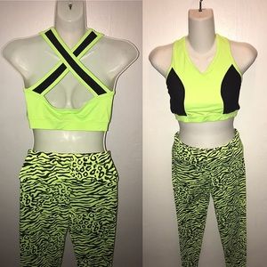 SPORTS WEAR 💚 LEGGINGS AND SPORTS BRA