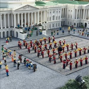 Meet your Posher, Carmen