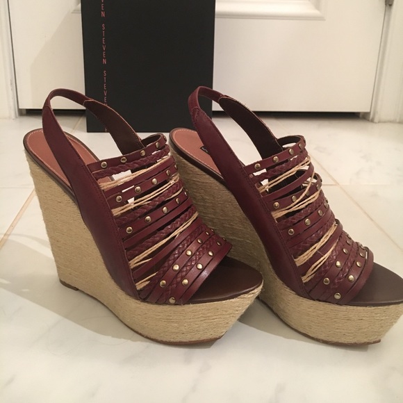 Steven by Steve Madden Wedges NWT - Picture 1 of 4