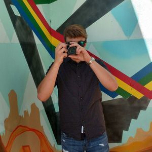 Meet your Posher, Cameron