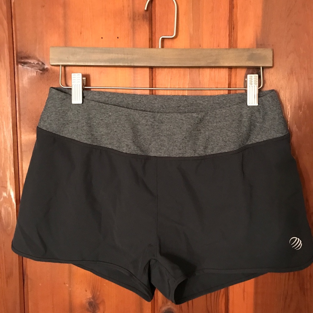 Lined athletic shorts with zipper pocket