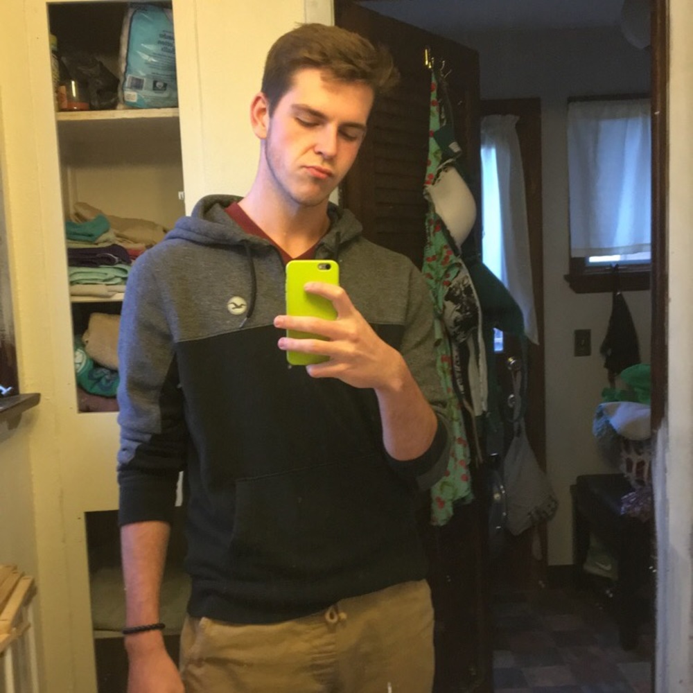 Meet your Posher, Zachary