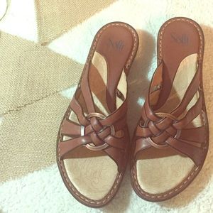 Like New! Sofft Sandals. Size 8M
