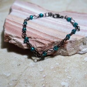 Dark bronze beaded bracelet