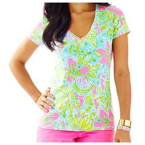 Lilly Pulitzer top. Size L. NWT Lilly Pulitzer top. Size L. NWT