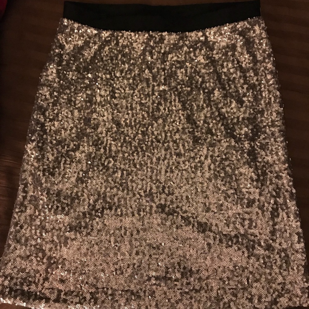 Gorgeous Sequin pencil skirt