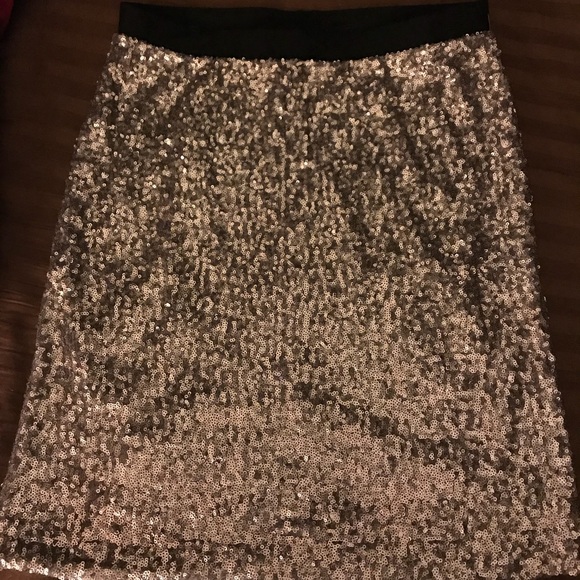 Gorgeous Sequin pencil skirt - Picture 1 of 4