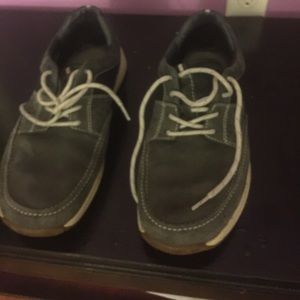 Men's casual shoes