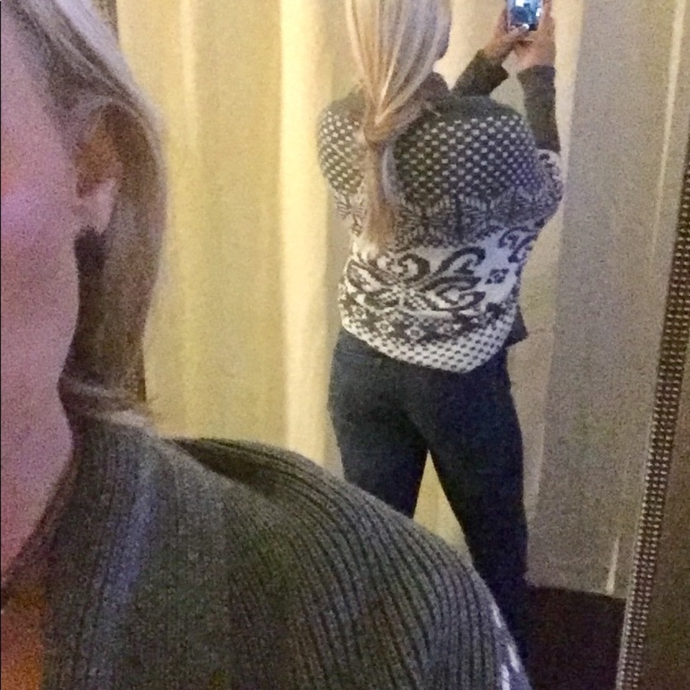 Express Cardigan - Picture 3 of 4