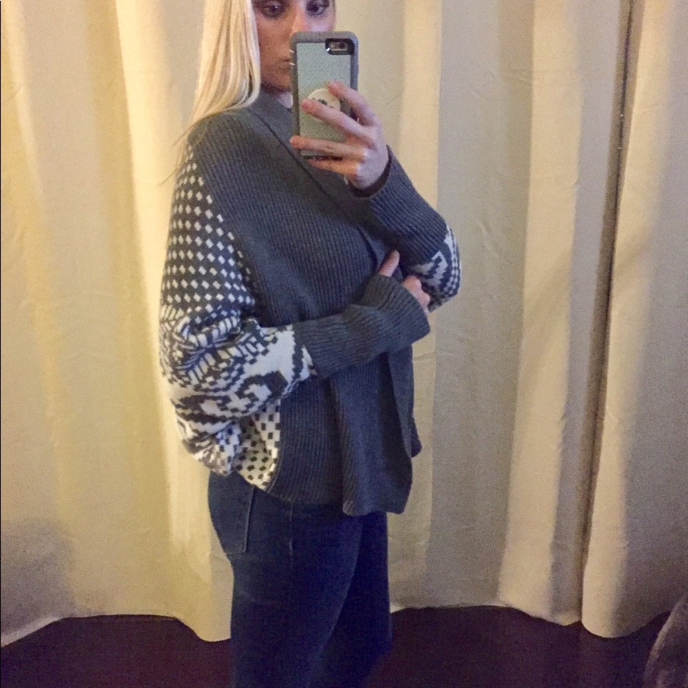 Express Cardigan - Picture 4 of 4