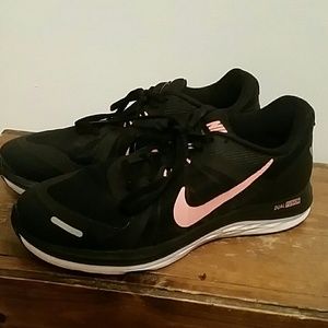 Nike dual fusion x2