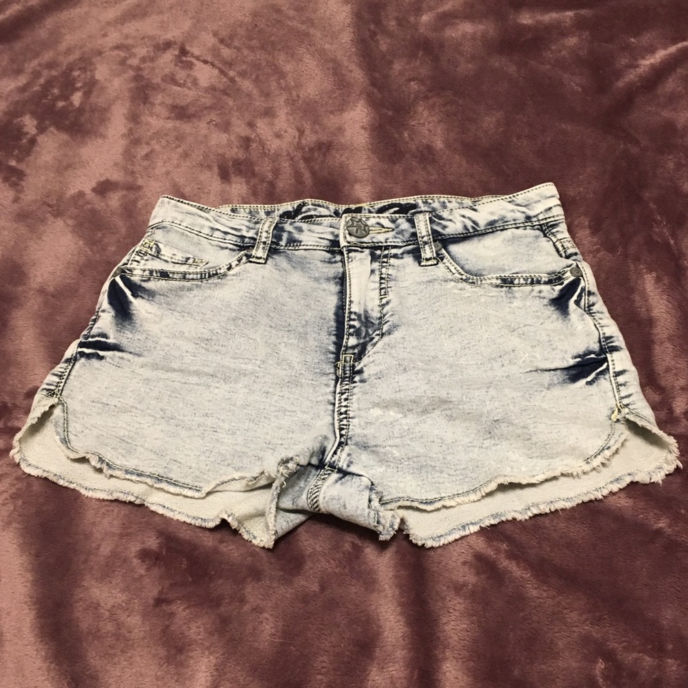 Jean shorts.