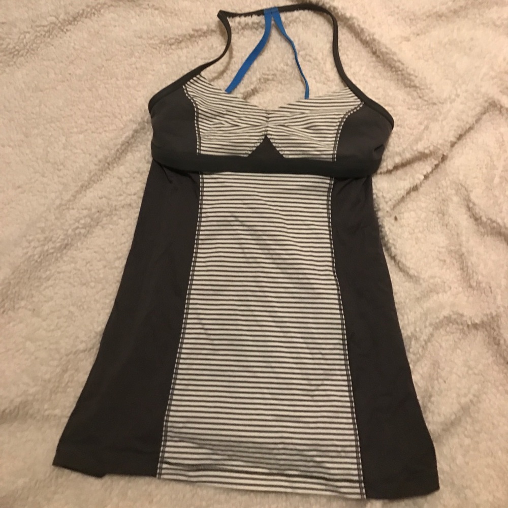 Lululemon top