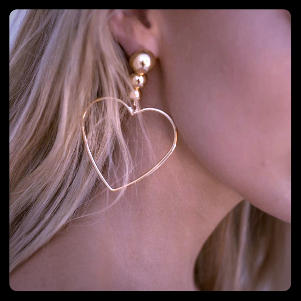 Large gold hoops heart NWT