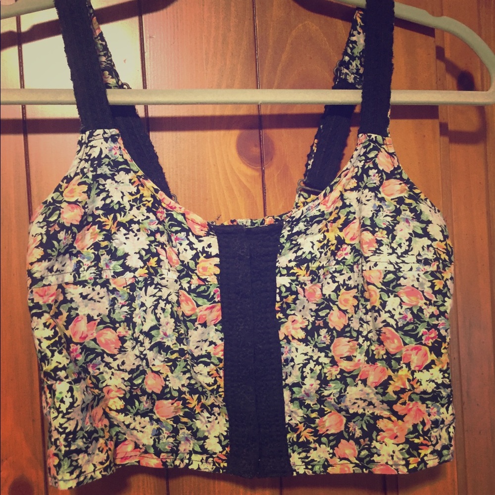 Urban Outfitters crop top
