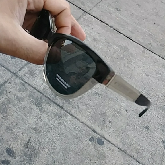 Brand new Burberry womens sunglasses