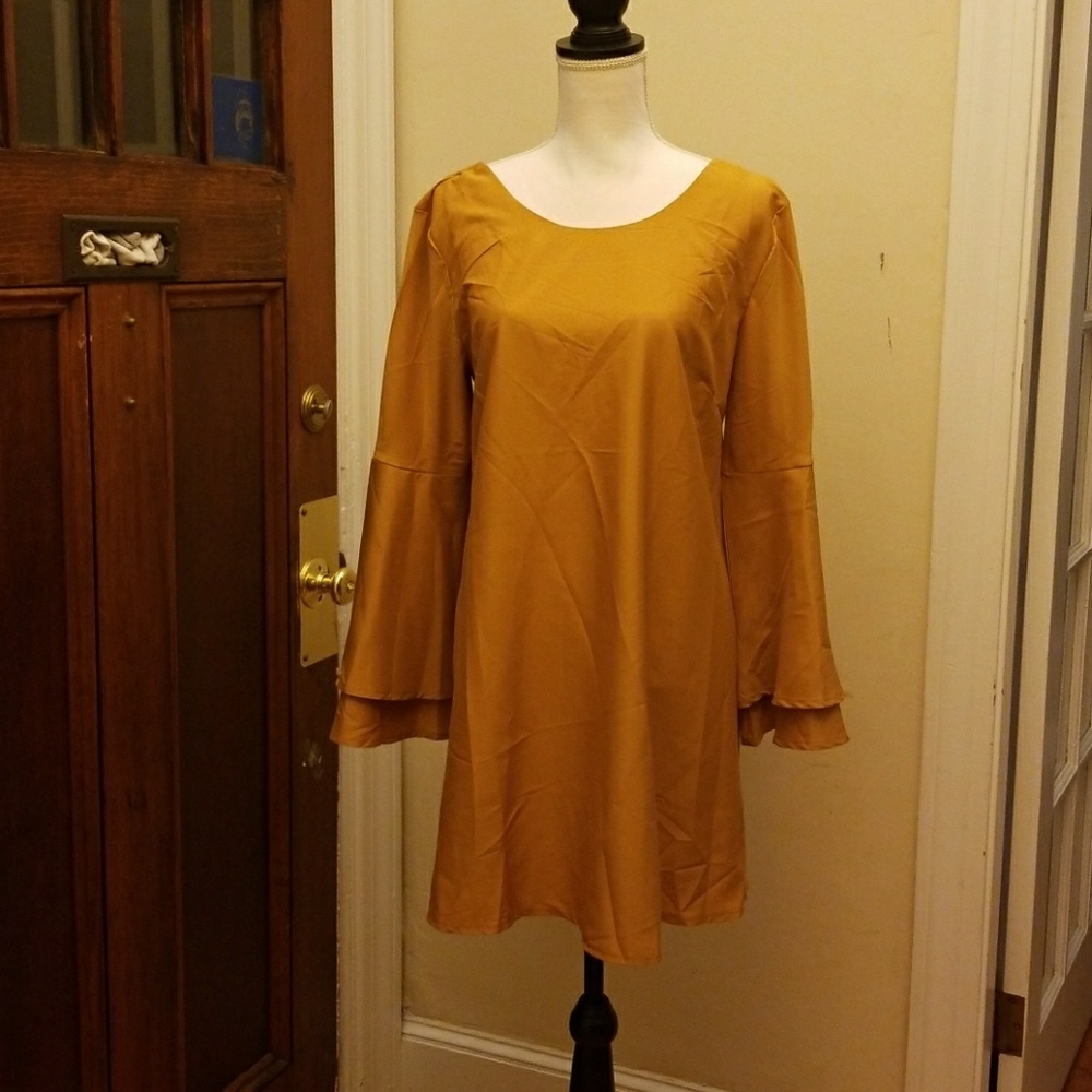 *1 DAY SALE-1 S left!* Mustard Bell Sleeve Dress - Picture 2 of 3