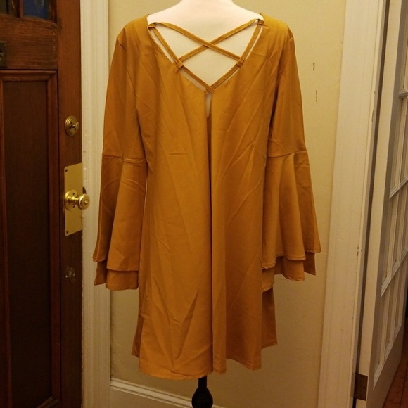 *1 DAY SALE-1 S left!* Mustard Bell Sleeve Dress - Picture 3 of 3