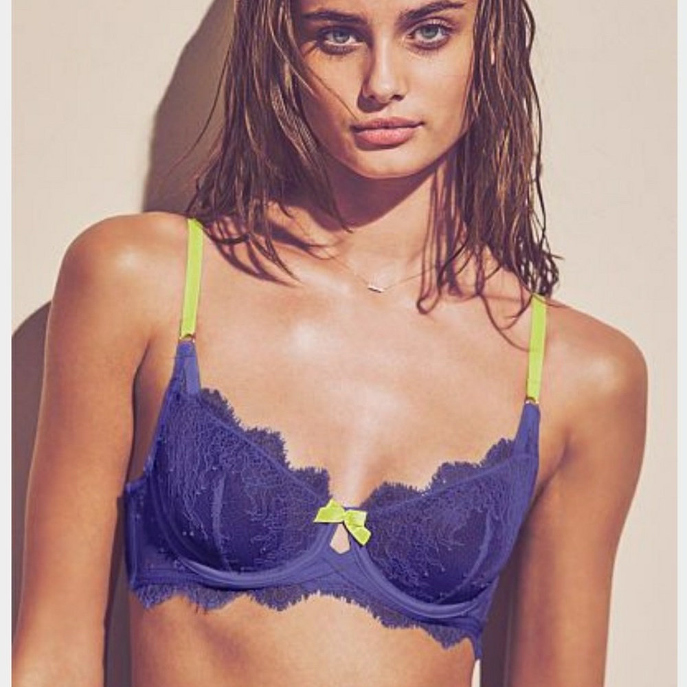 NEW Victoria's Secret 34B