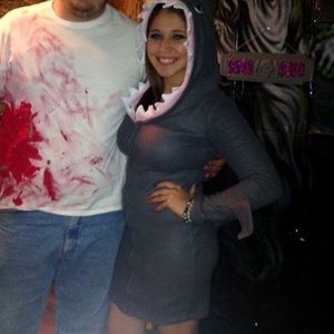 Leg avenue shark costume