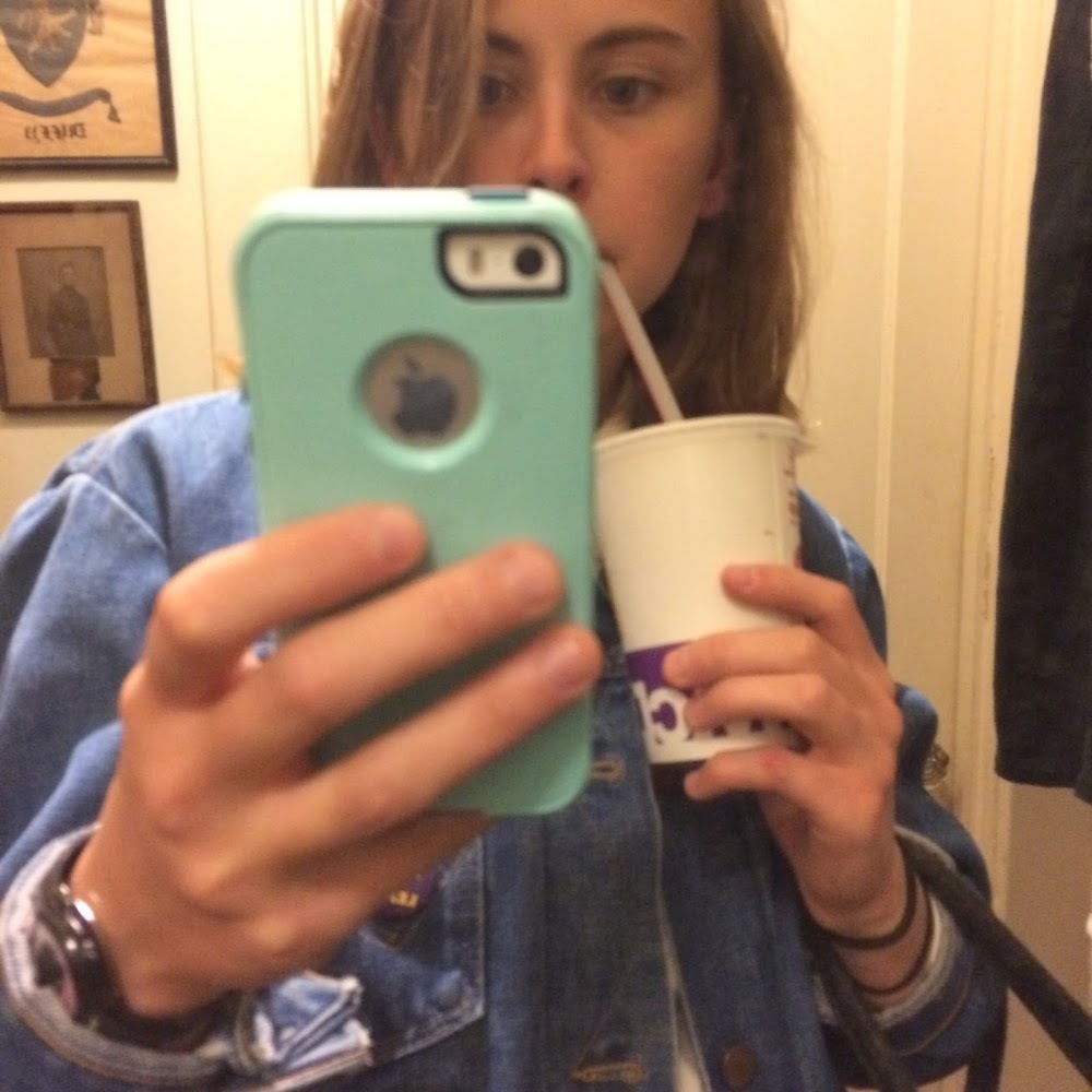 Meet your Posher, Molly