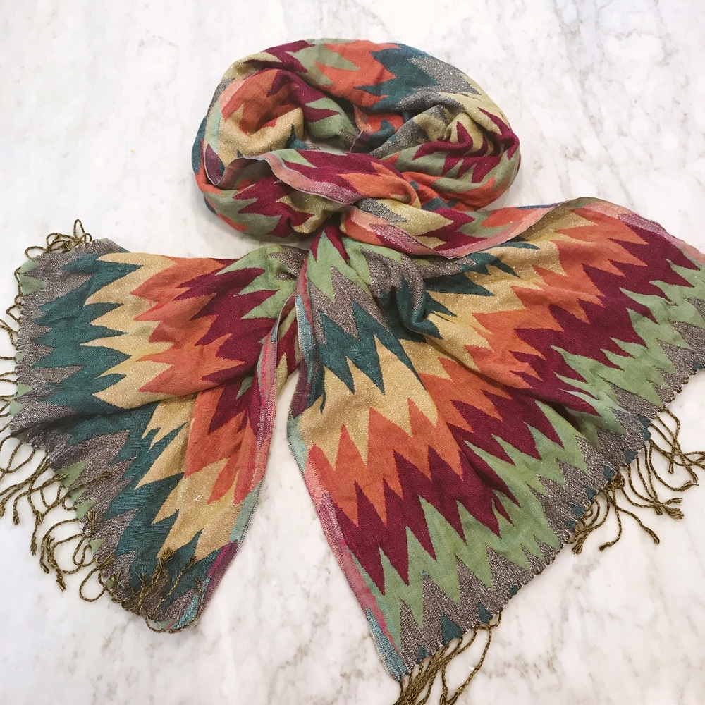 Echo Scarf