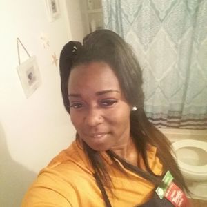 Meet your Posher, Precious