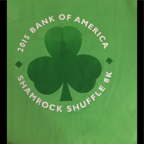 Nike Shamrock workout tee - Picture 2 of 5