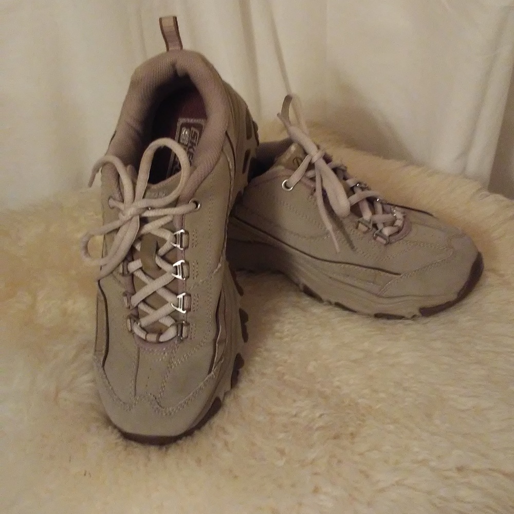 Skechers Sports D'Lites in size 7