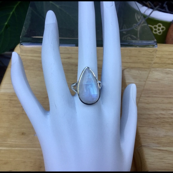 Jewelry - SOLD. Exeptional Quality Rainbow Moonstone Ring