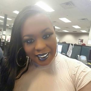 Meet your Posher, Rikisha