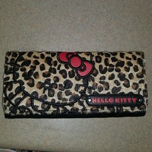 Hello kitty leopard wallet