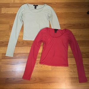 Lot of 2 fitted cropped long sleeve rib tees
