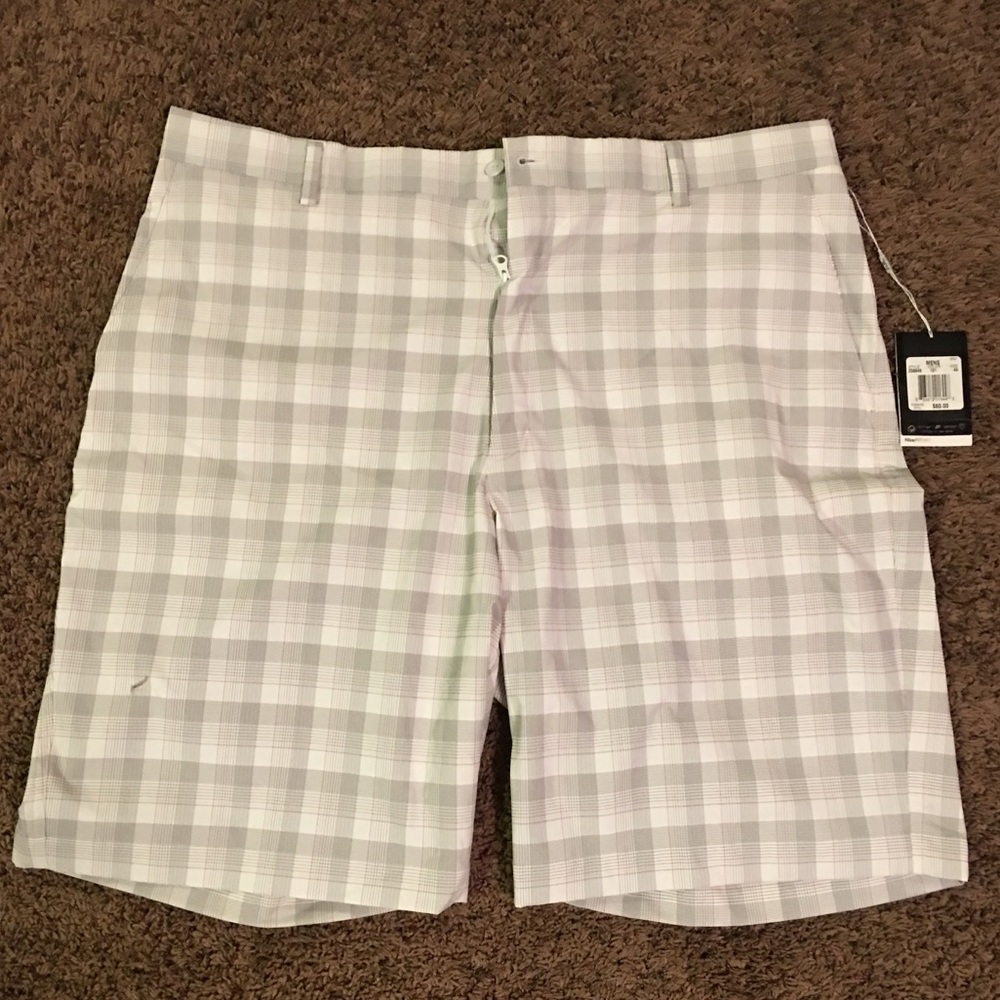 Nike golf shorts