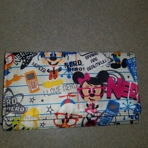 Disney parks "I love nerds" wallet