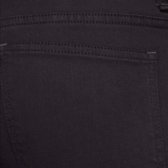 Sold - Picture 3 of 8