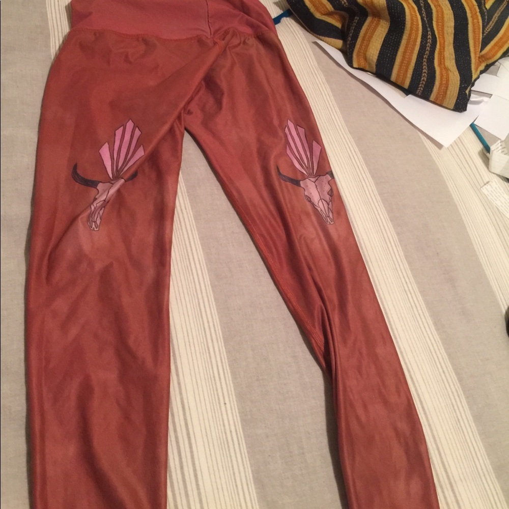 Teeki yoga leggings M tag removed