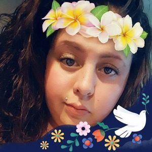 Meet your Posher, Olyvia