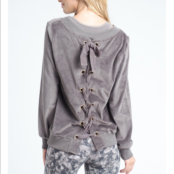 Velvet top - Picture 2 of 8