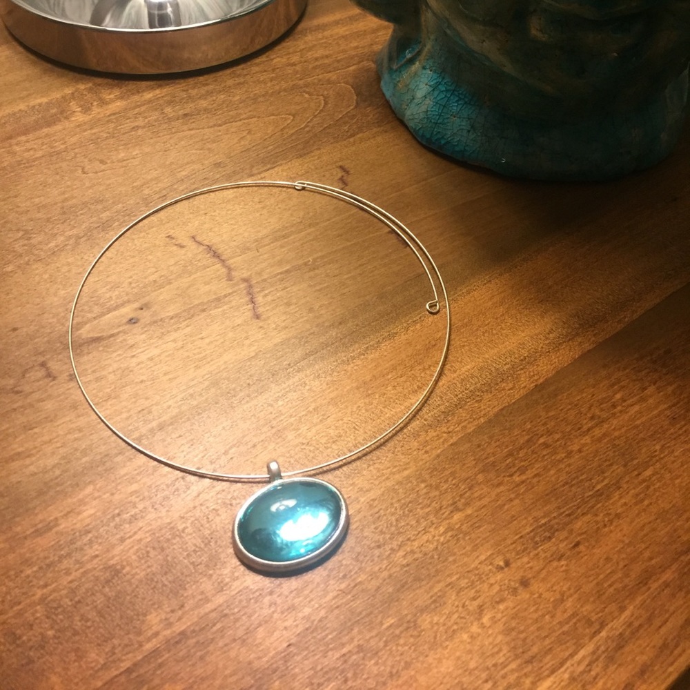 Silver Choker Necklace with Light Blue Topaz Stone