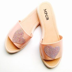 MPGB Tan Heart Slides