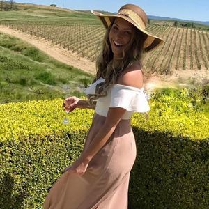 Meet your Posher, Ariel