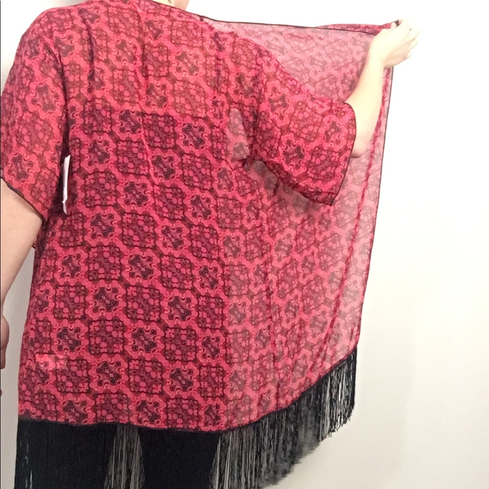 LuLaRoe Red Lace Monroe Kimono - Picture 2 of 3