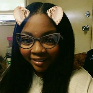 Meet your Posher, Sherrell