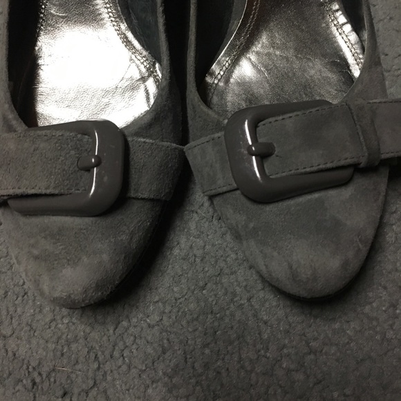 💥💕💕Host pic💕💕💥Zara grey suede wedge heel - Picture 3 of 5