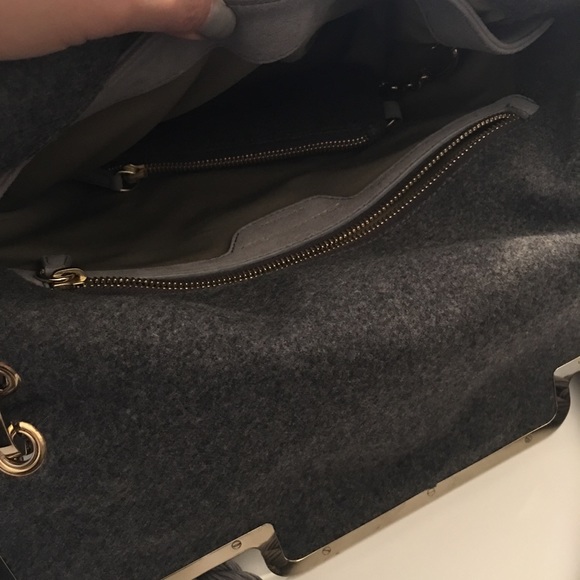 ***SOLD*** stella mccartney shoulder tote bag - Picture 6 of 8