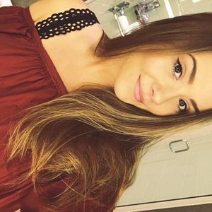 Meet your Posher, Kendall